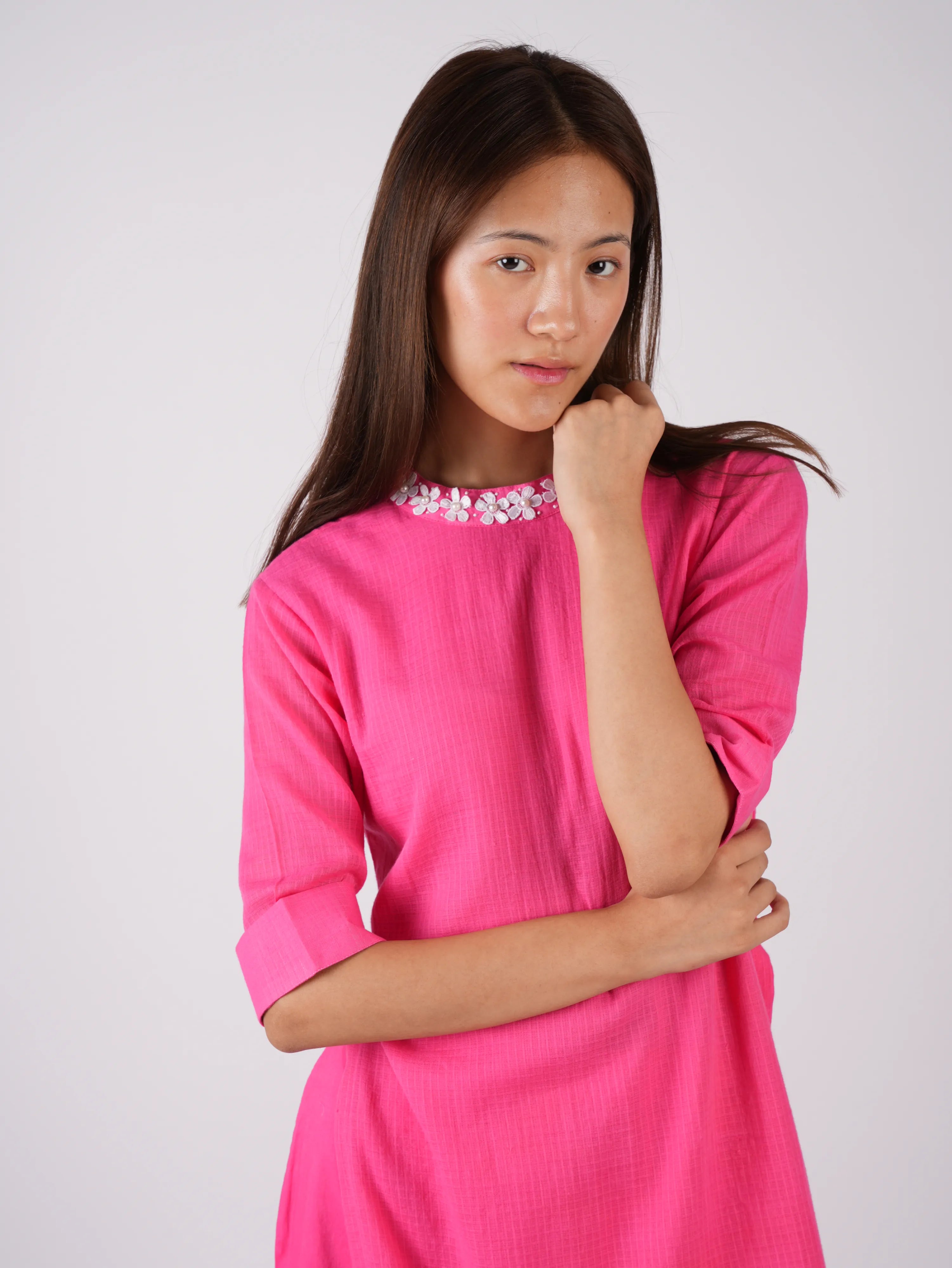 Embroidered Punch Pink kurta-pant with Scrunchies