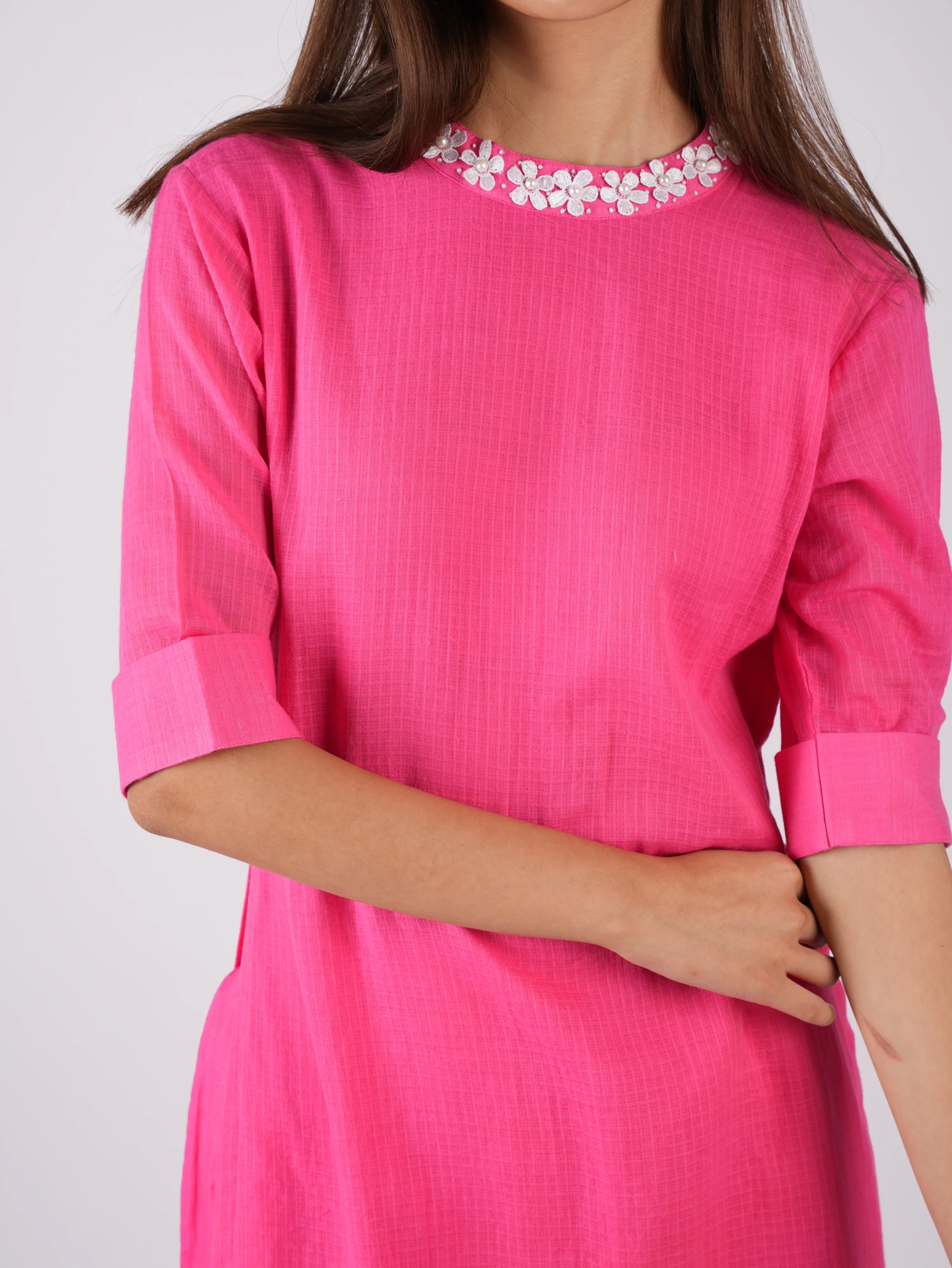 Embroidered Punch Pink kurta-pant with Scrunchies