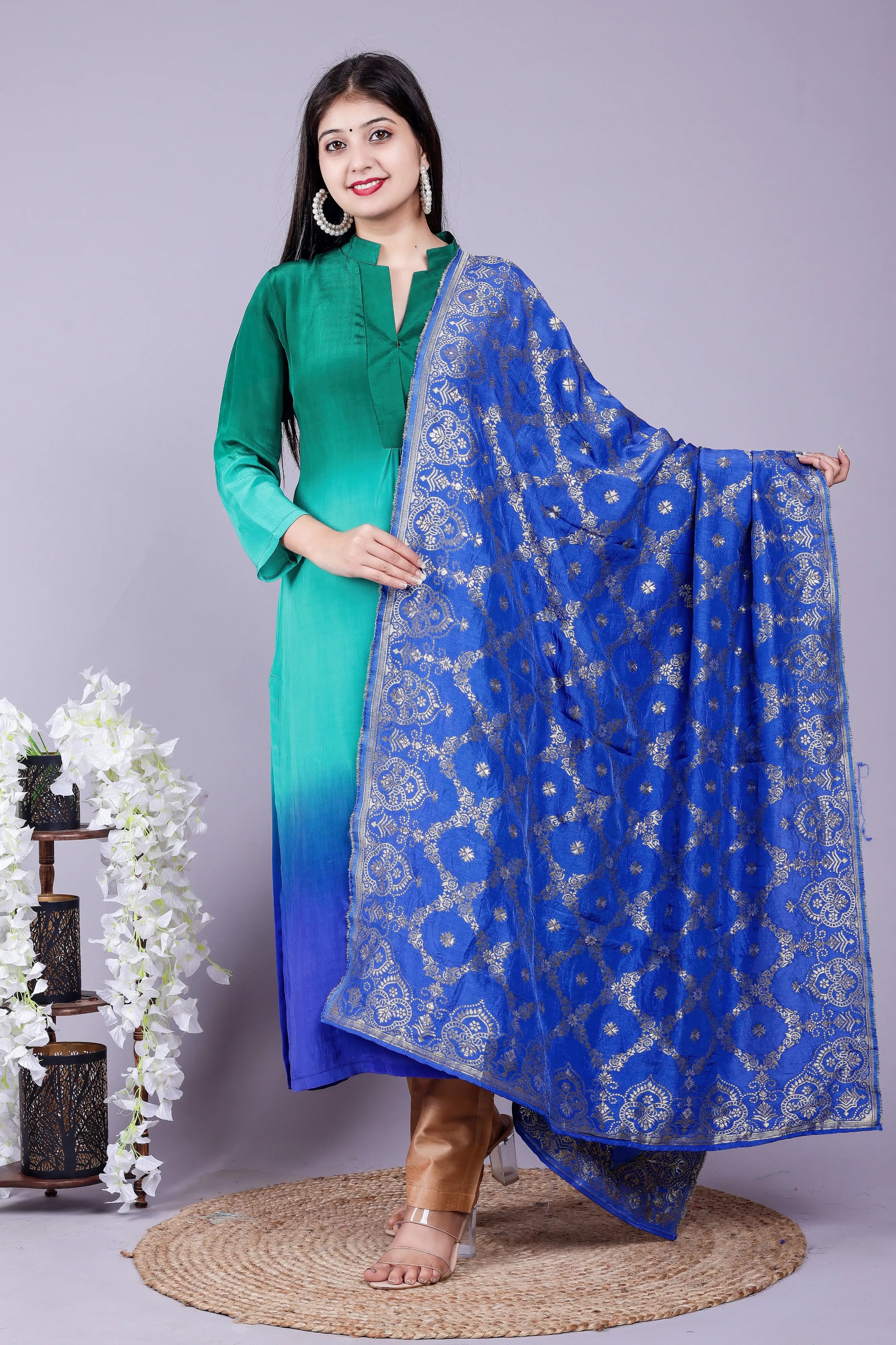 Ombre Bottle green Kurta Pant Brocade Dupatta