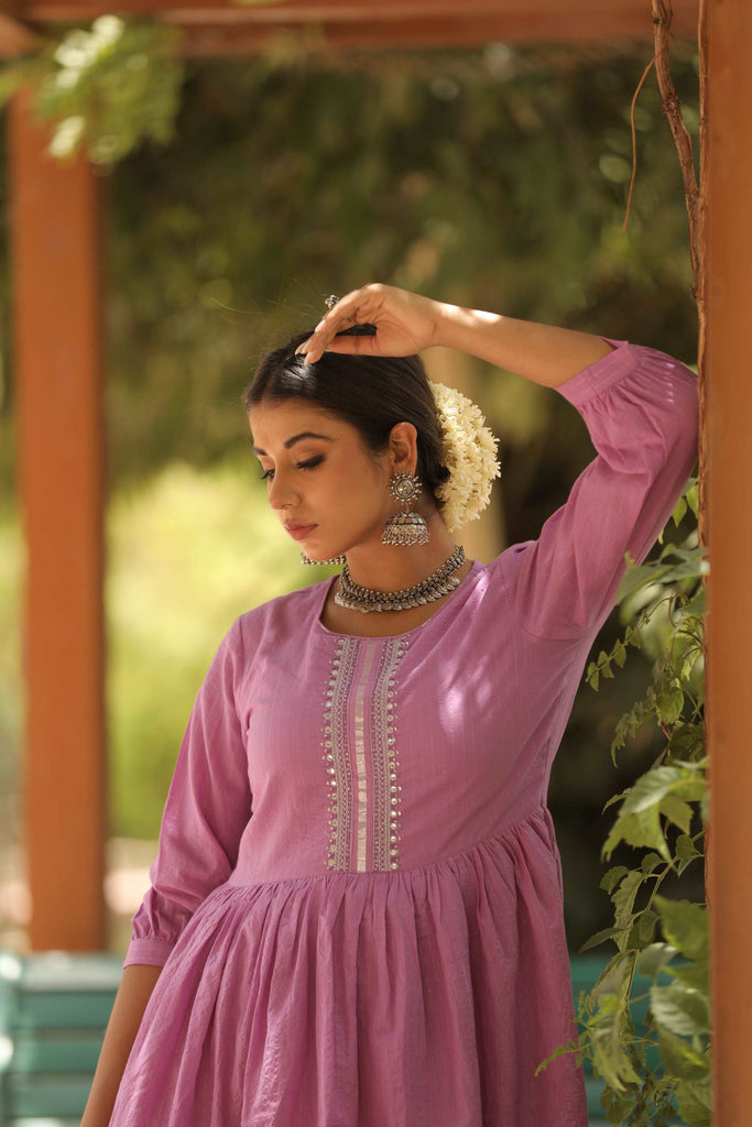 Lilac kurta sarara