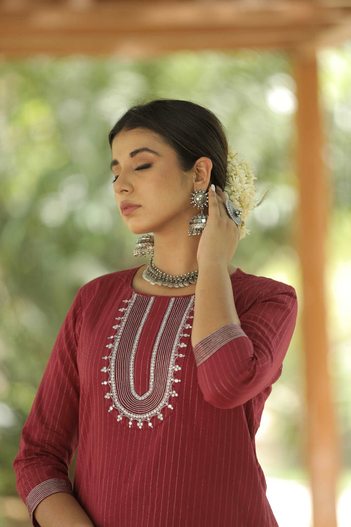 magenta kurta sarara