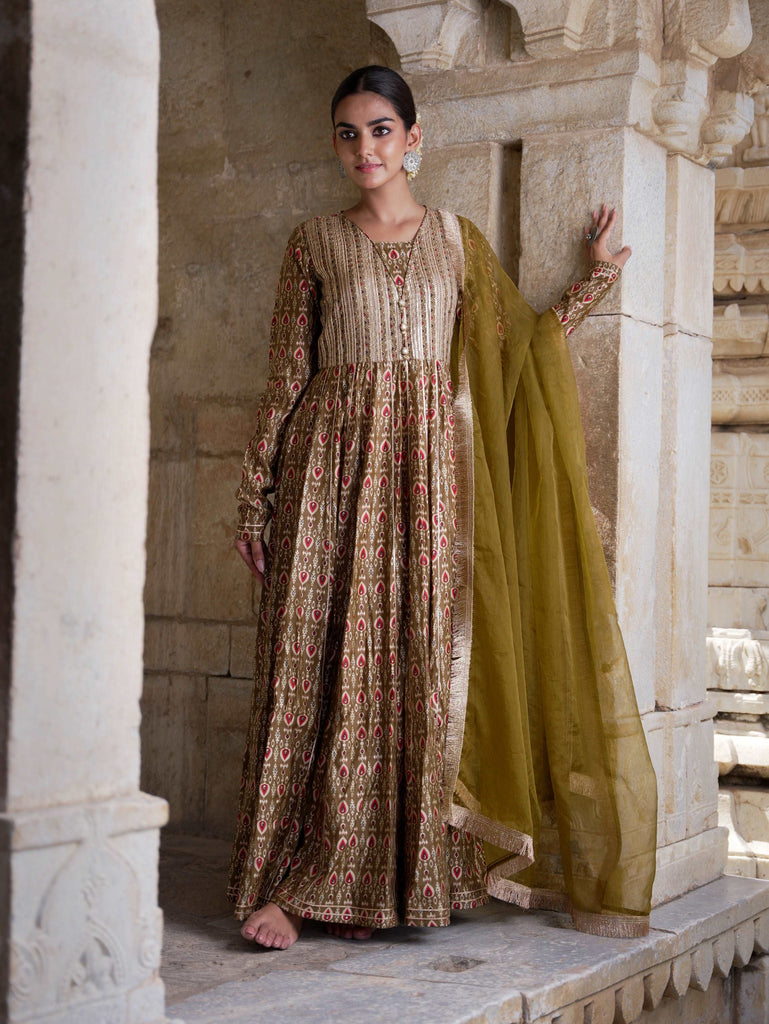 Maslin Silk Anarkali dupatta with potli bag